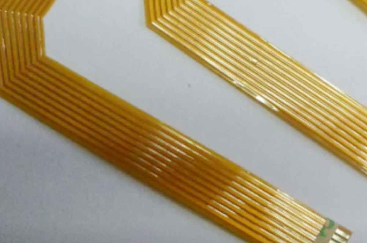 PCB：電子設(shè)備的核心，它的分類有哪些？真空貼膜技術(shù)  第1張
